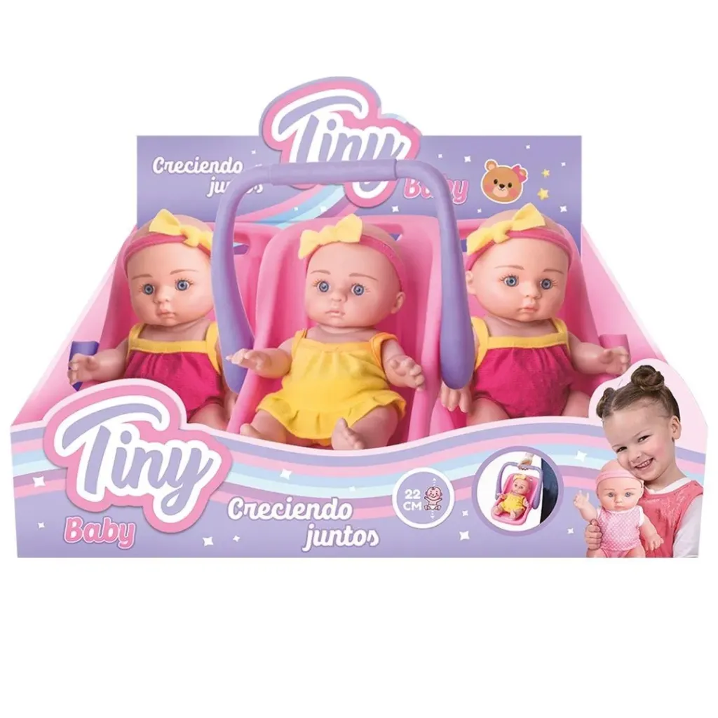 Bebé Tiny con silla