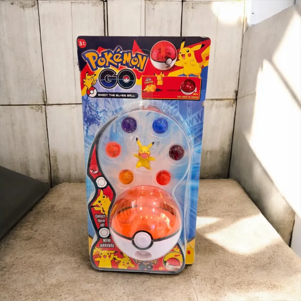 Pokemon bola lanzadora + Pikachu