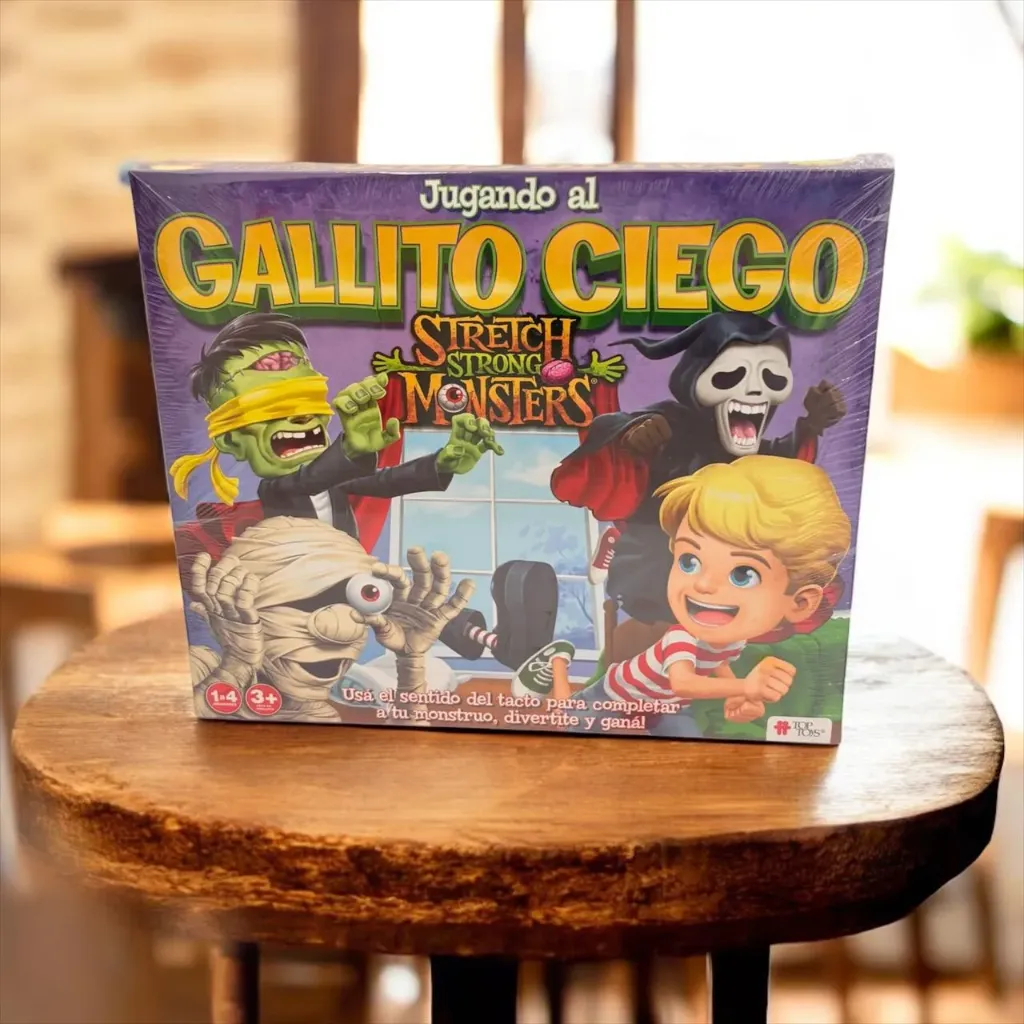 Jugando al gallito ciego